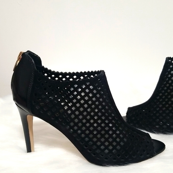 MARC FISHER 'Peddle' Suede Leather Perforated Style Peep Toe Ankle Bootie Heels - Picture 6 of 15